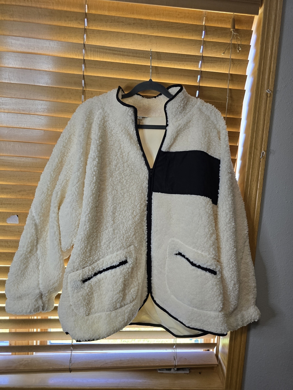 DAVI & DANI Cream Sherpa Jacket with Black Trim